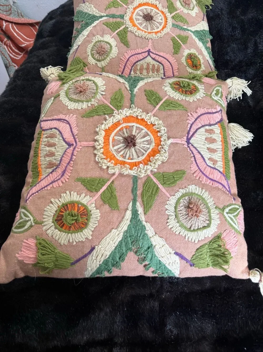 Indoor/Outdoor Embroidered Floral Pillow flowers set of 2 16x16